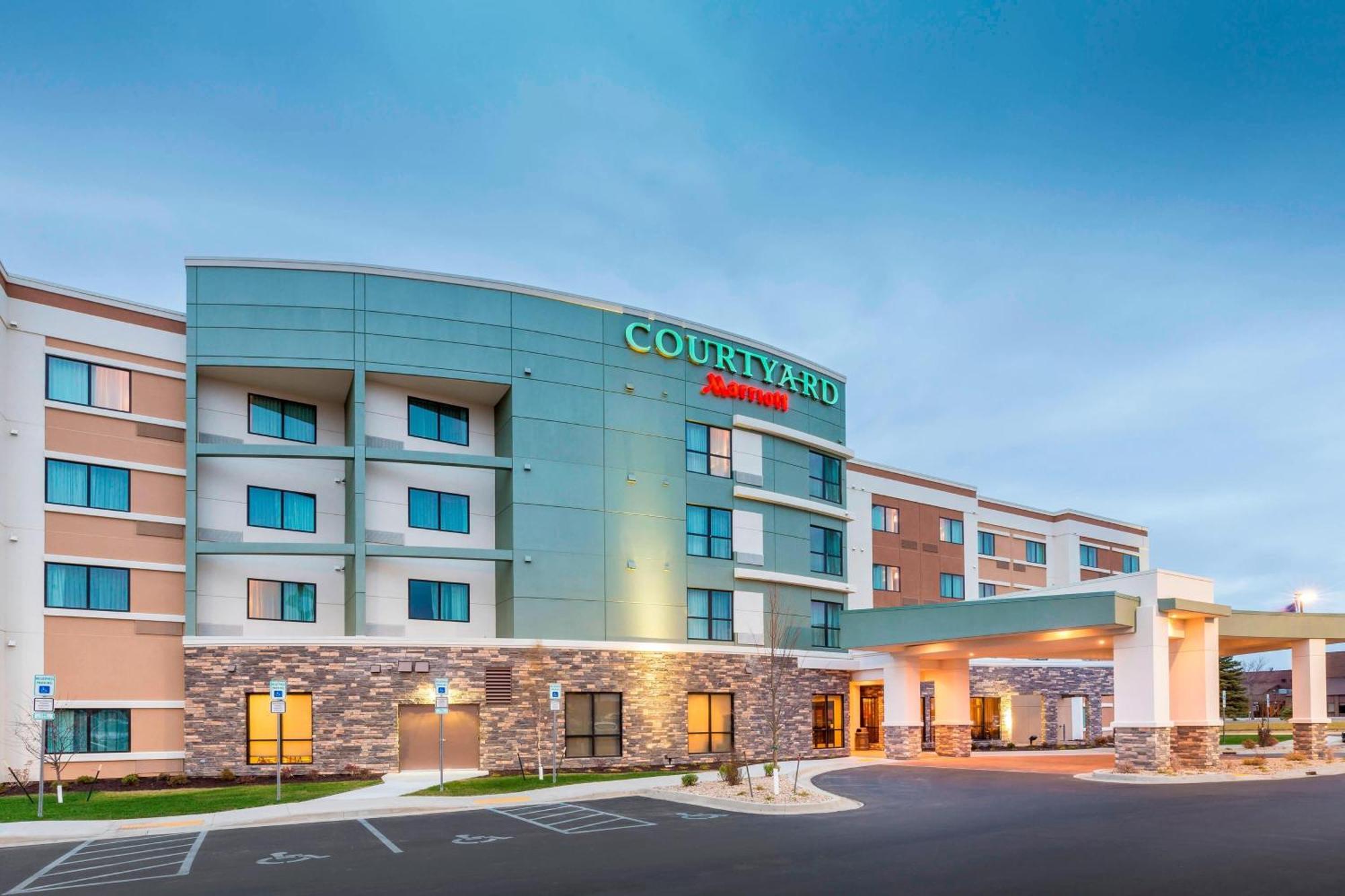 Courtyard By Marriott Bismarck North Otel Dış mekan fotoğraf