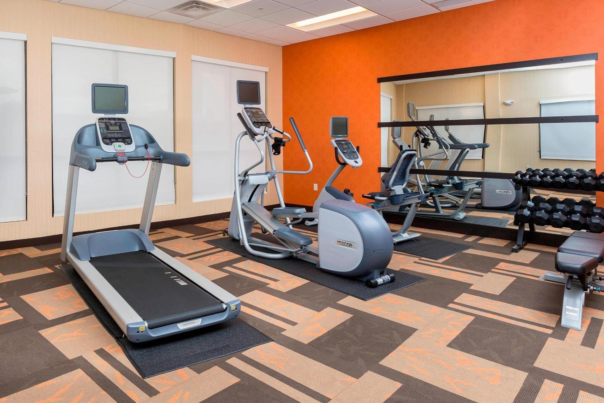 Courtyard By Marriott Bismarck North Otel Dış mekan fotoğraf